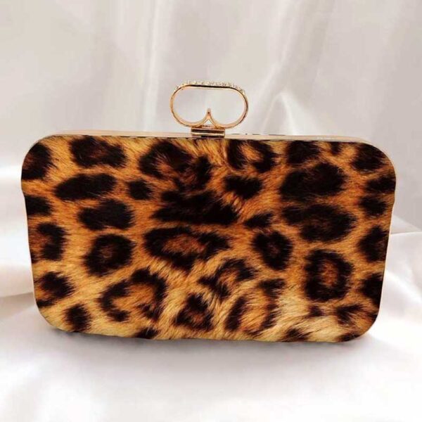 Lion-Printed-Clutch-Bag-1